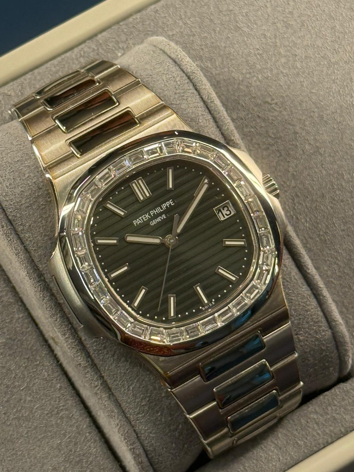 Nautilus Baguette Diamonds Stainless Steel Green Dial - 5711/1300A-001