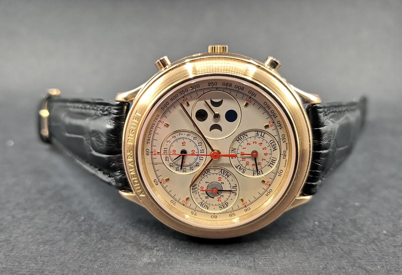 Huitième Perpetual Calendar Chronograph Rose Gold - 25695OR