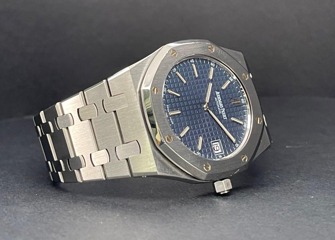 Royal Oak Extra Thin Stainless Steel Blue Dial  - 15202ST.OO.0944ST.03
