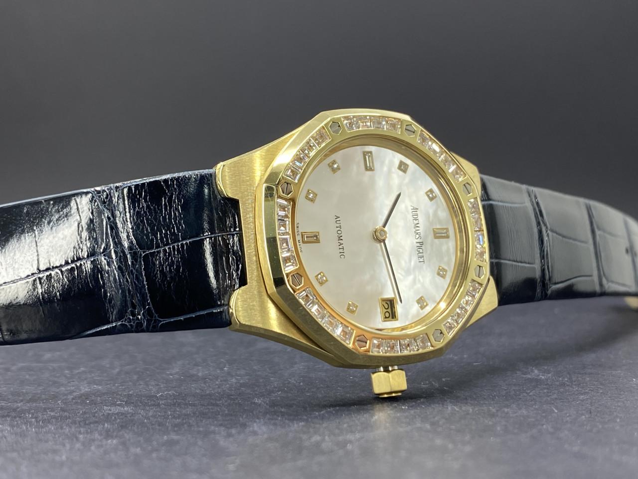 Royal Oak Yellow Gold Diamond Bezel MOP Dial - 14892BA.ZZ.D009XX.01  