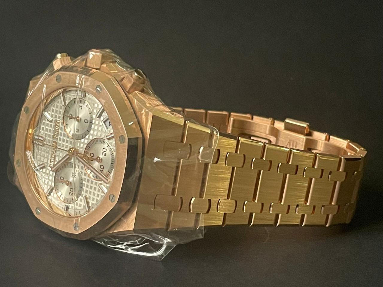 Royal Oak Chronograph "50th Anniversary" Silver-Toned Dial Rose Gold - 26240OR.OO.1320OR.03