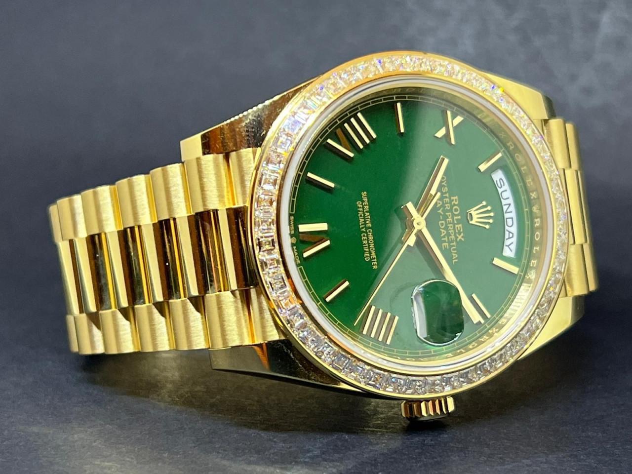 Oyster Perpetual Day-Date Diamond Bezel Yellow Gold Green Dial - 228398TBR