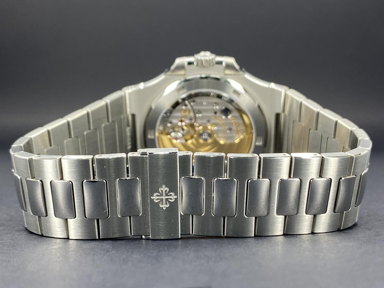 Nautilus Stainless Steel Green Dial - 5711/1A-014