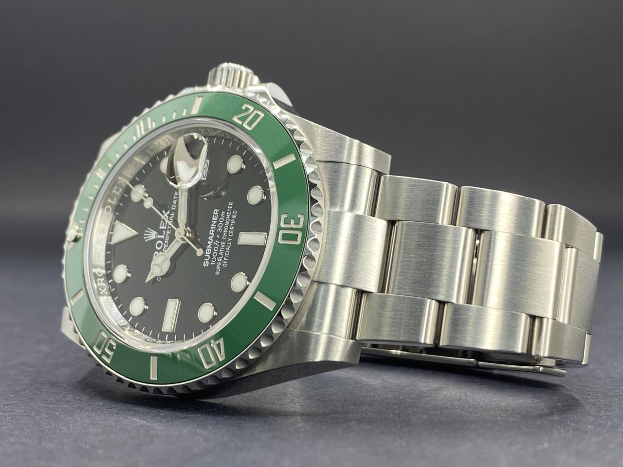 Oyster Perpetual Submariner Date Oystersteel Cerachrom Bezel Green Ceramic Black Dial - 126610LV