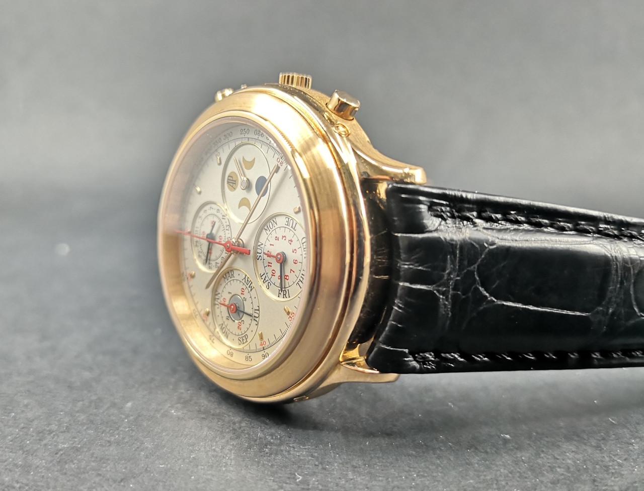 Huitième Perpetual Calendar Chronograph Rose Gold - 25695OR