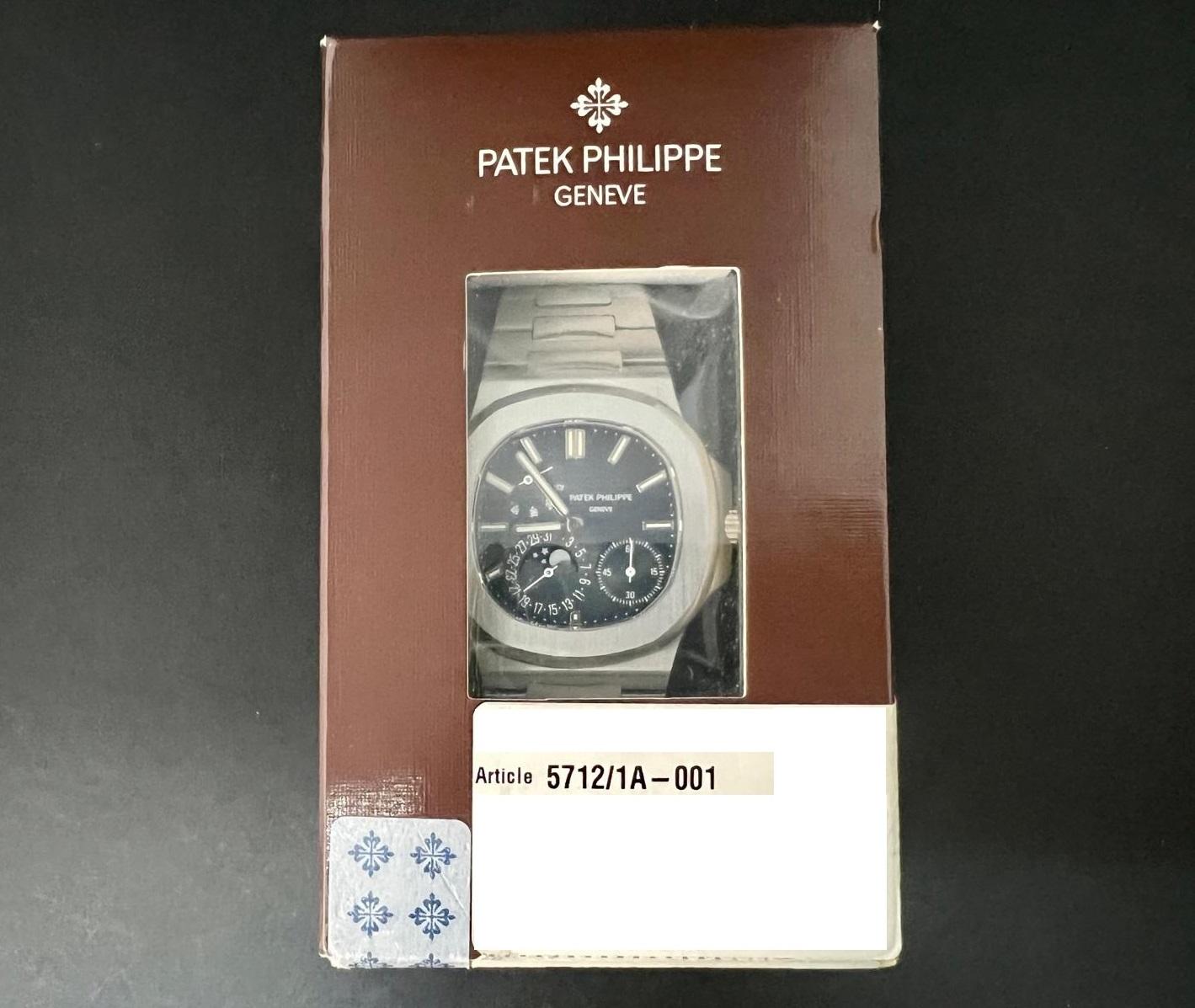 Nautilus Moonphase Blue Dial Steel - 5712/1A-001