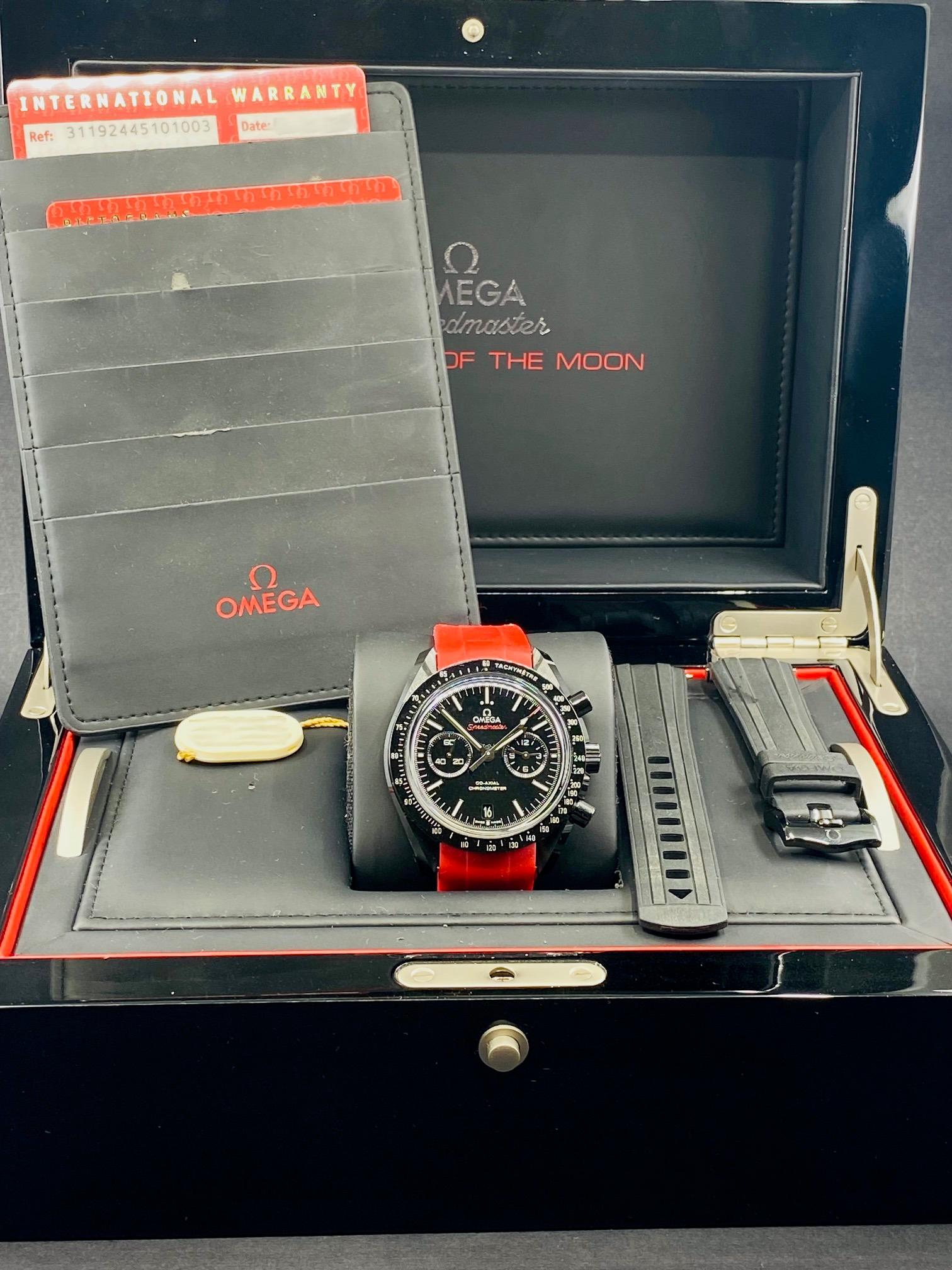 Speedmaster Moonwatch Co-Axial Dark Side of the Moon Ceramic - 311.92.44.51.01.003