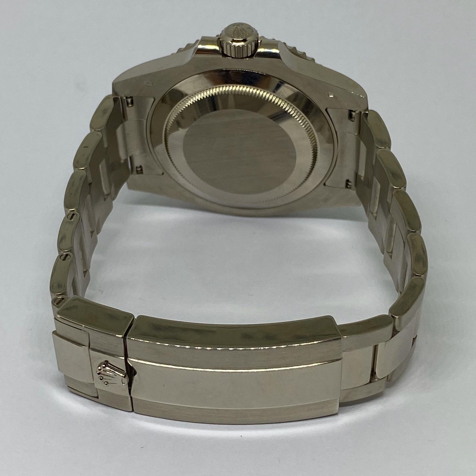 Submariner Oyster Perpetual Date White Gold - 116619LB