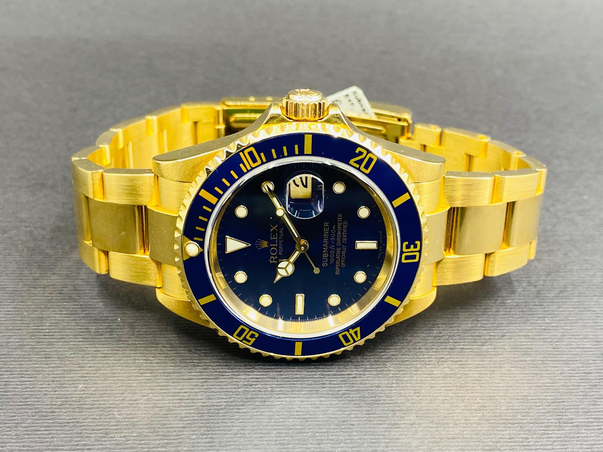 Oyster Perpetual Submariner Date Yellow Gold Blue Dial - 16618