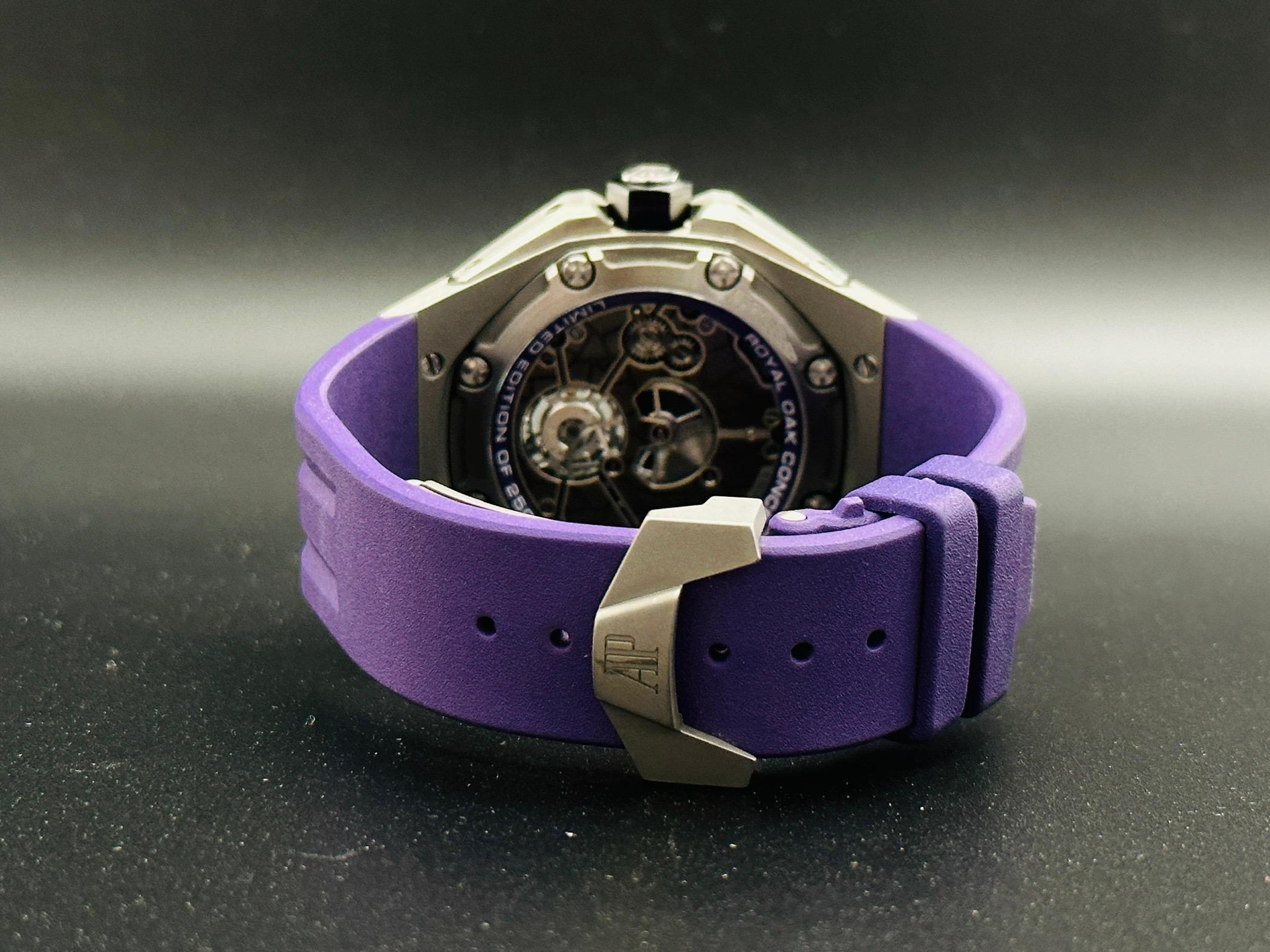 Royal Oak Concept “Black Panther” Flying Tourbillon Titanium Limited 250 Pcs. - 26620IO.OO.D077CA.01