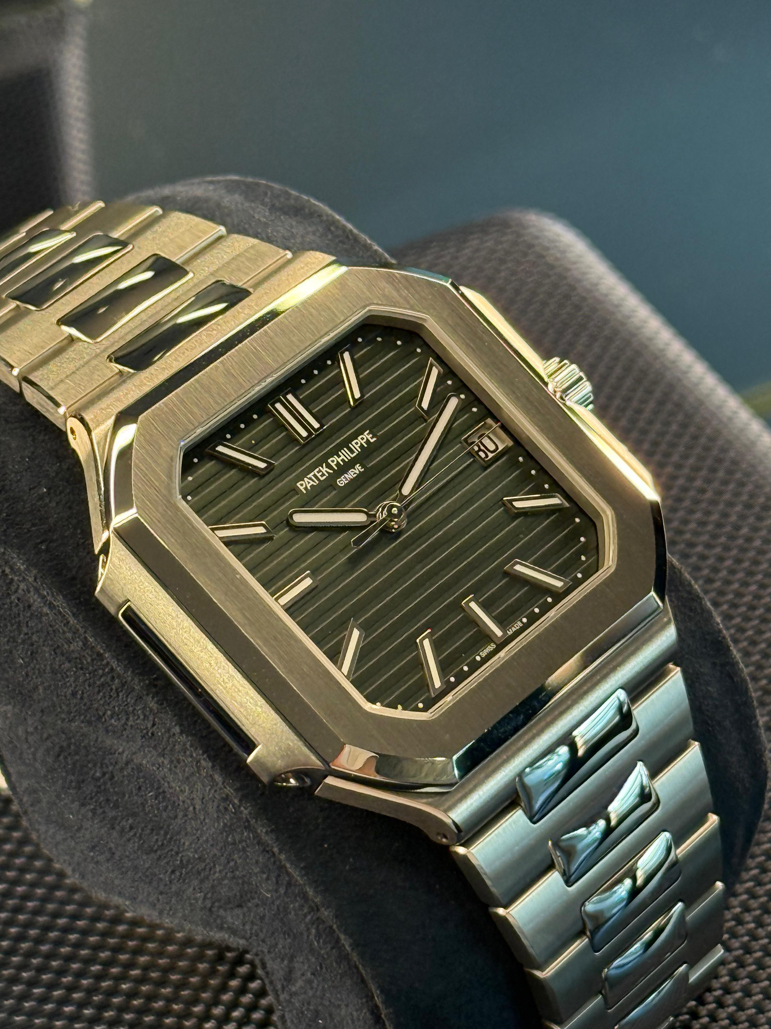Cubitus Steel Green Dial - 5821/1A-001 