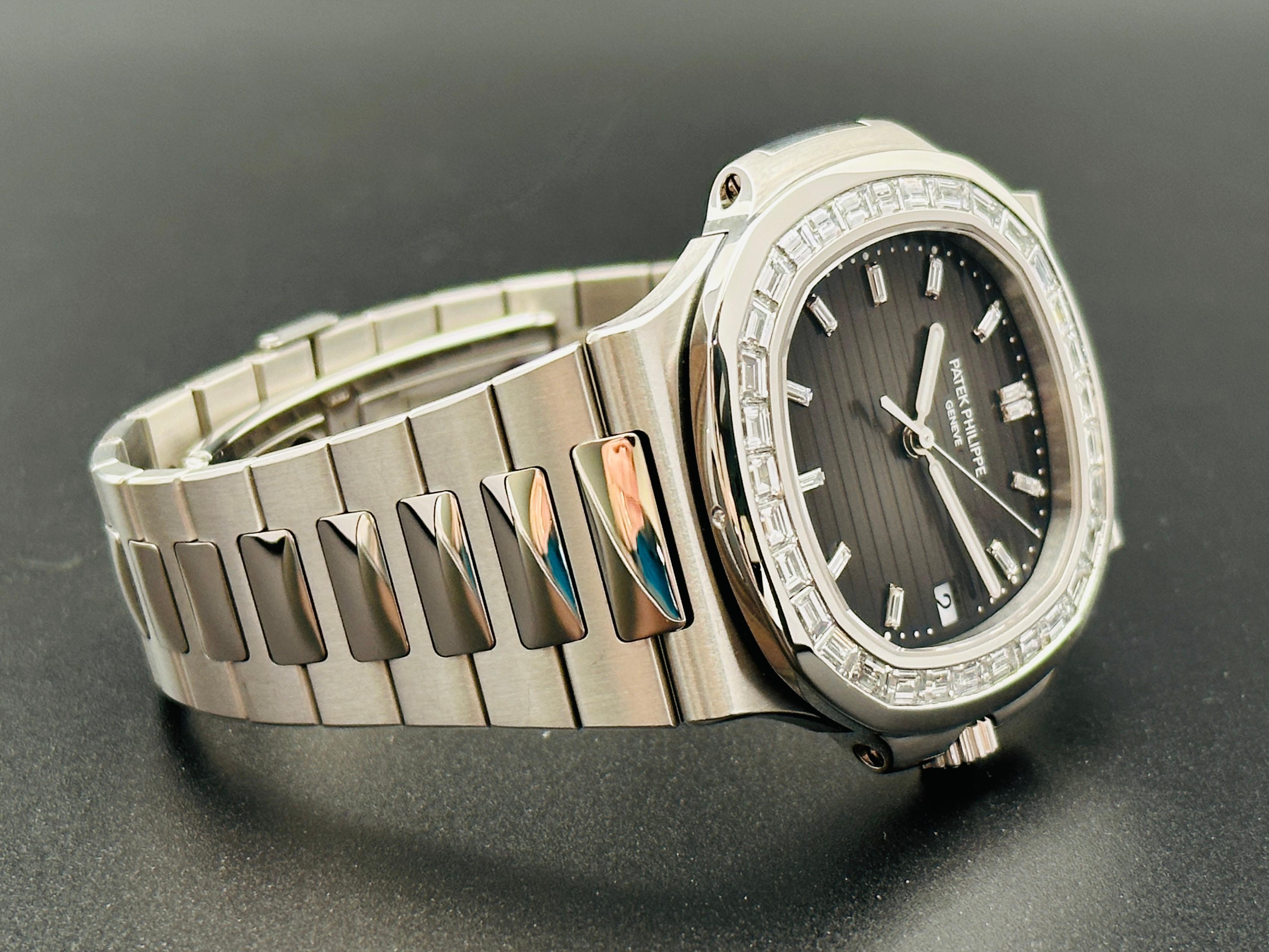 Patek philippe nautilus platinum outlet