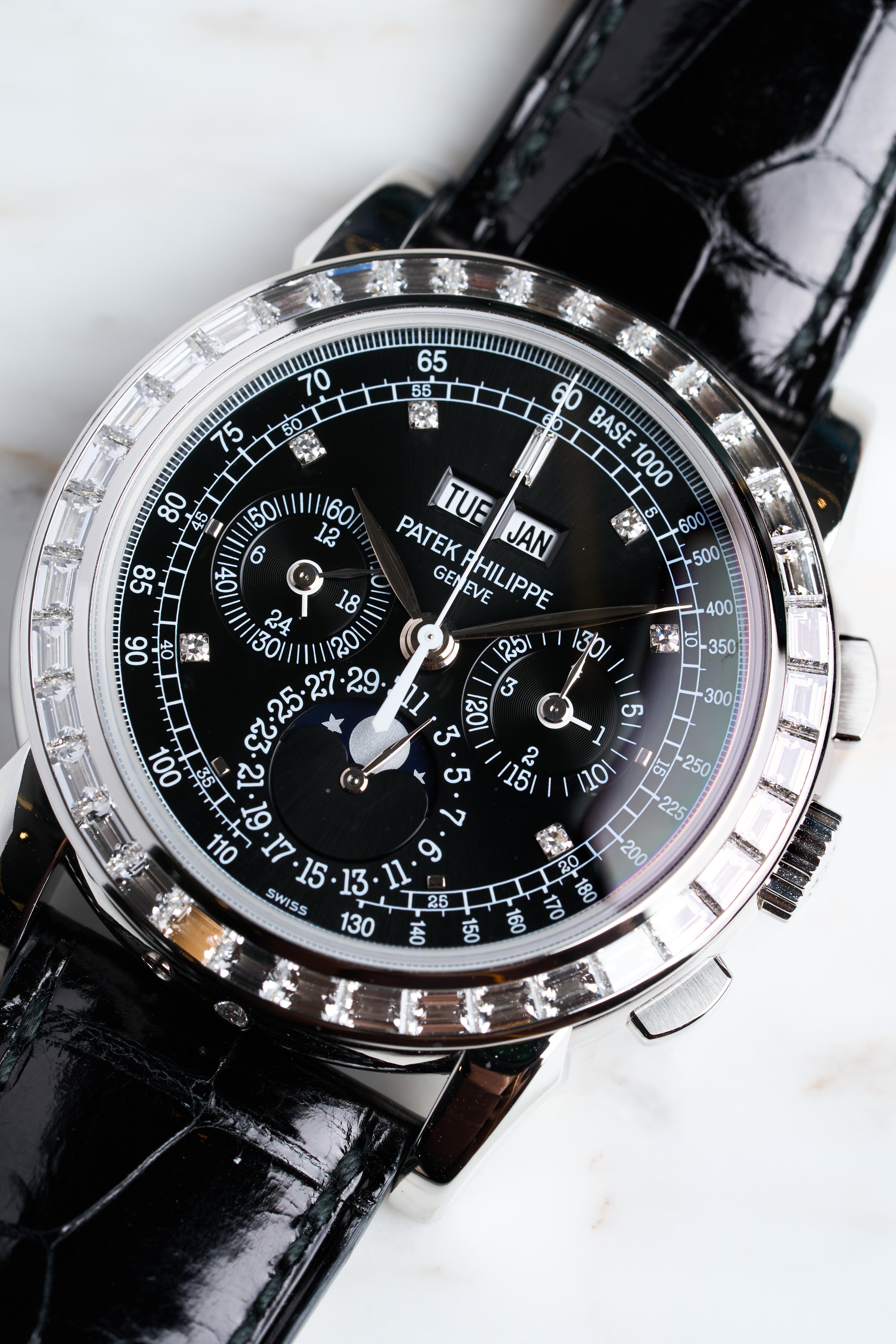 Perpetual Calendar Chronograph Baguette Platinum - 5271P-001