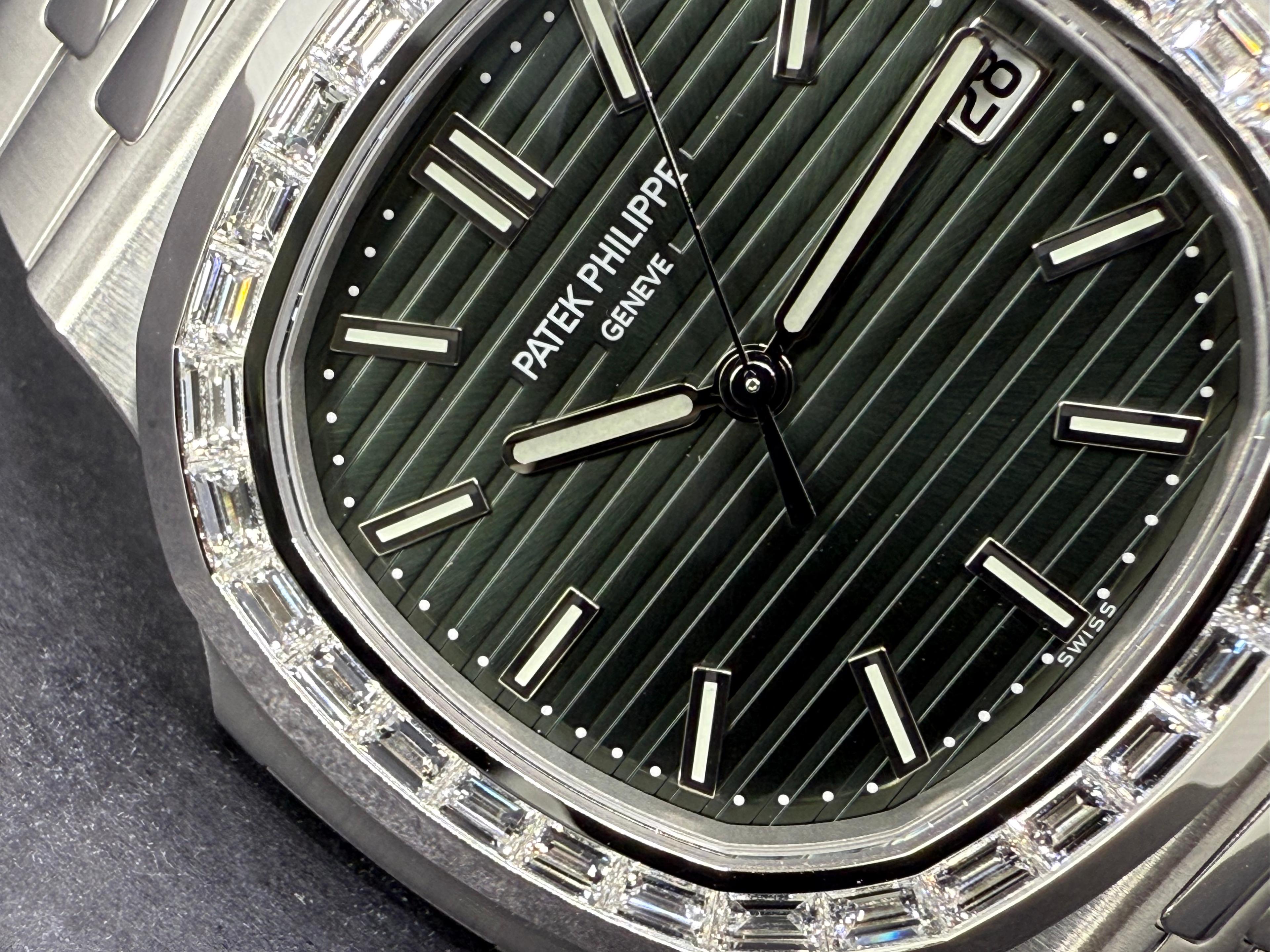 Nautilus Baguette Diamonds Steel Green Dial - 5711/1300A-001