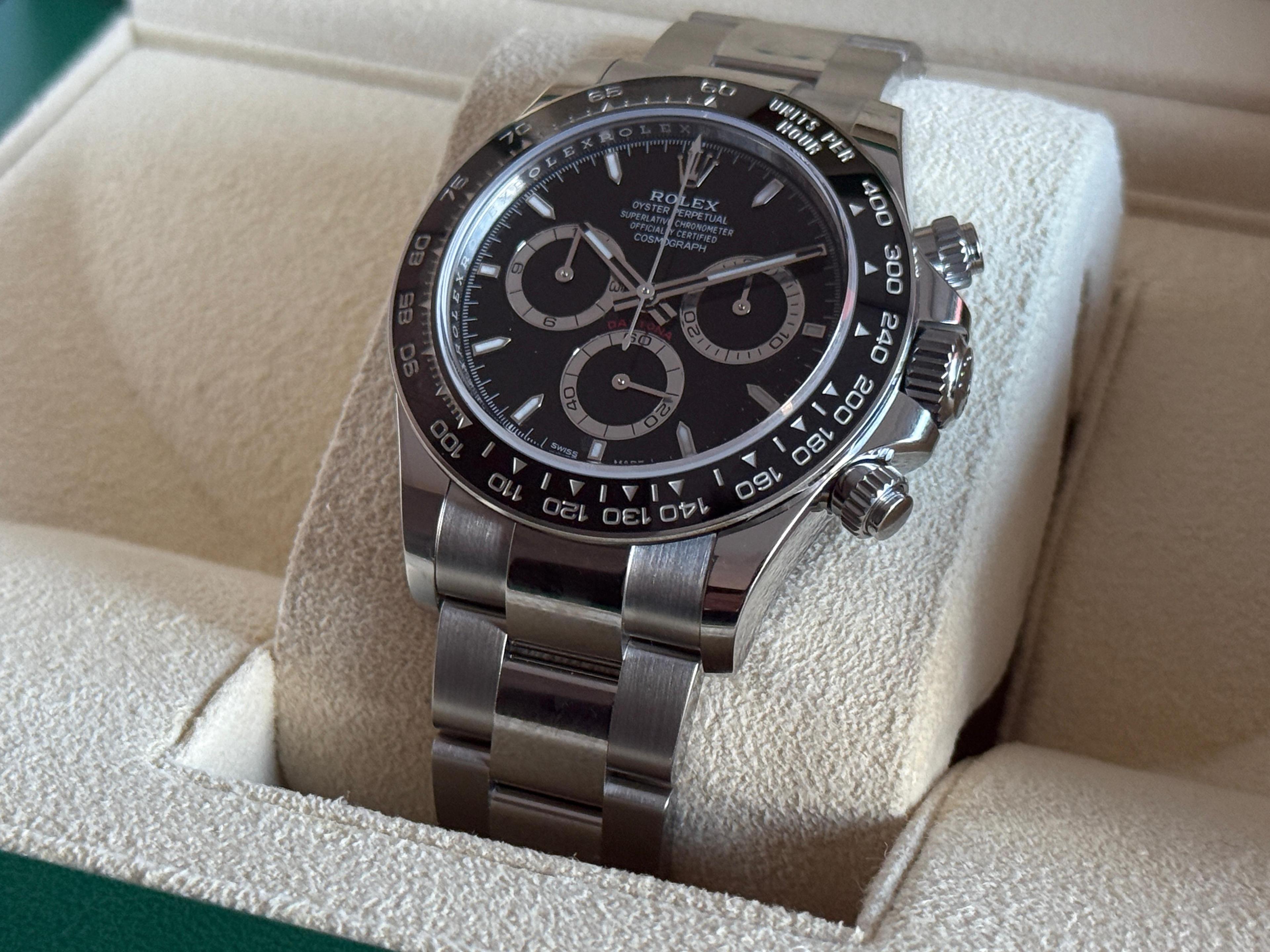 Oyster Perpetual Cosmograph Daytona Steel Black Dial - 126500 LN