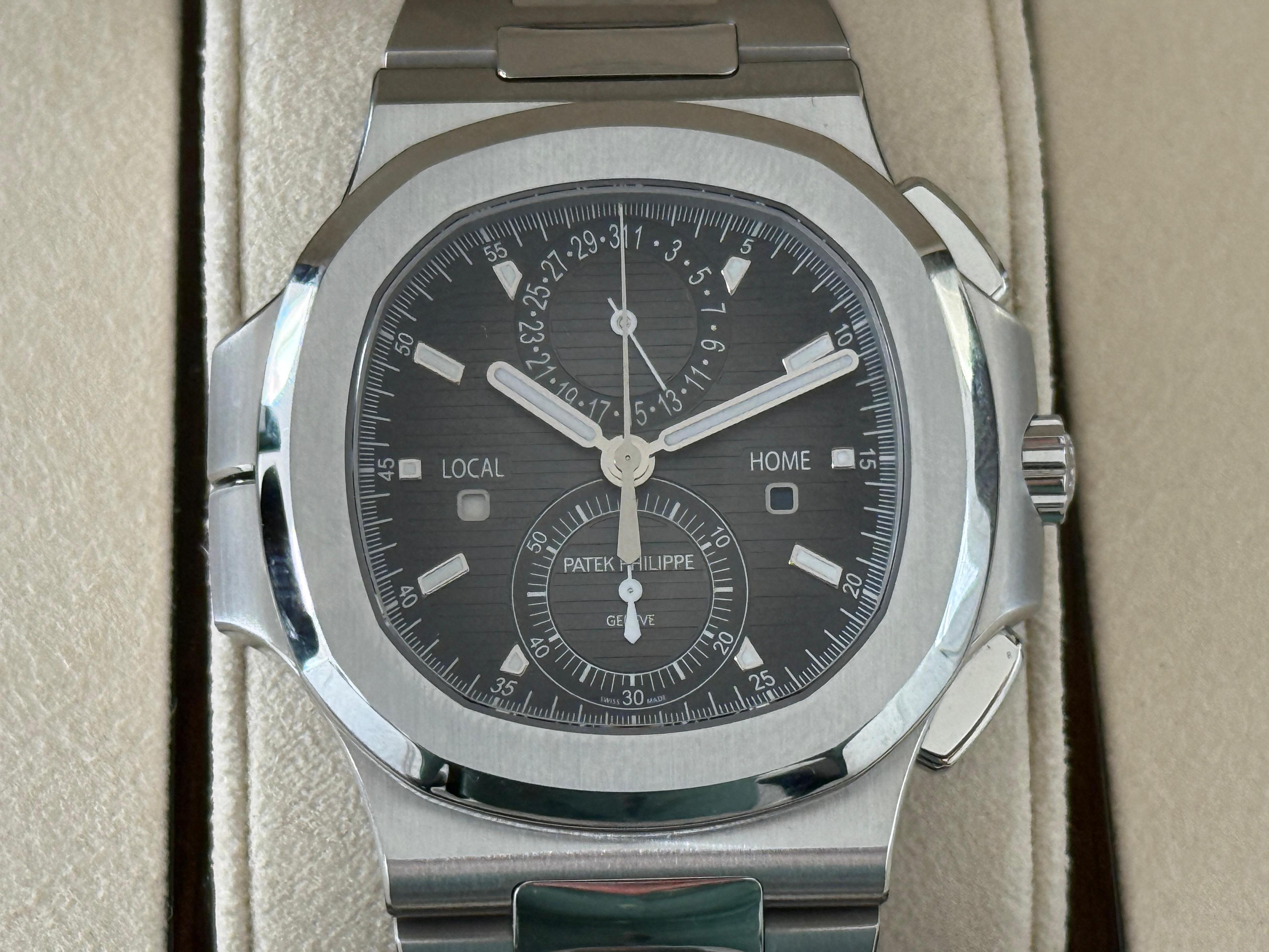 Nautilus Chronograph Travel Time Steel - 5990/1A-001 (New Clasp)
