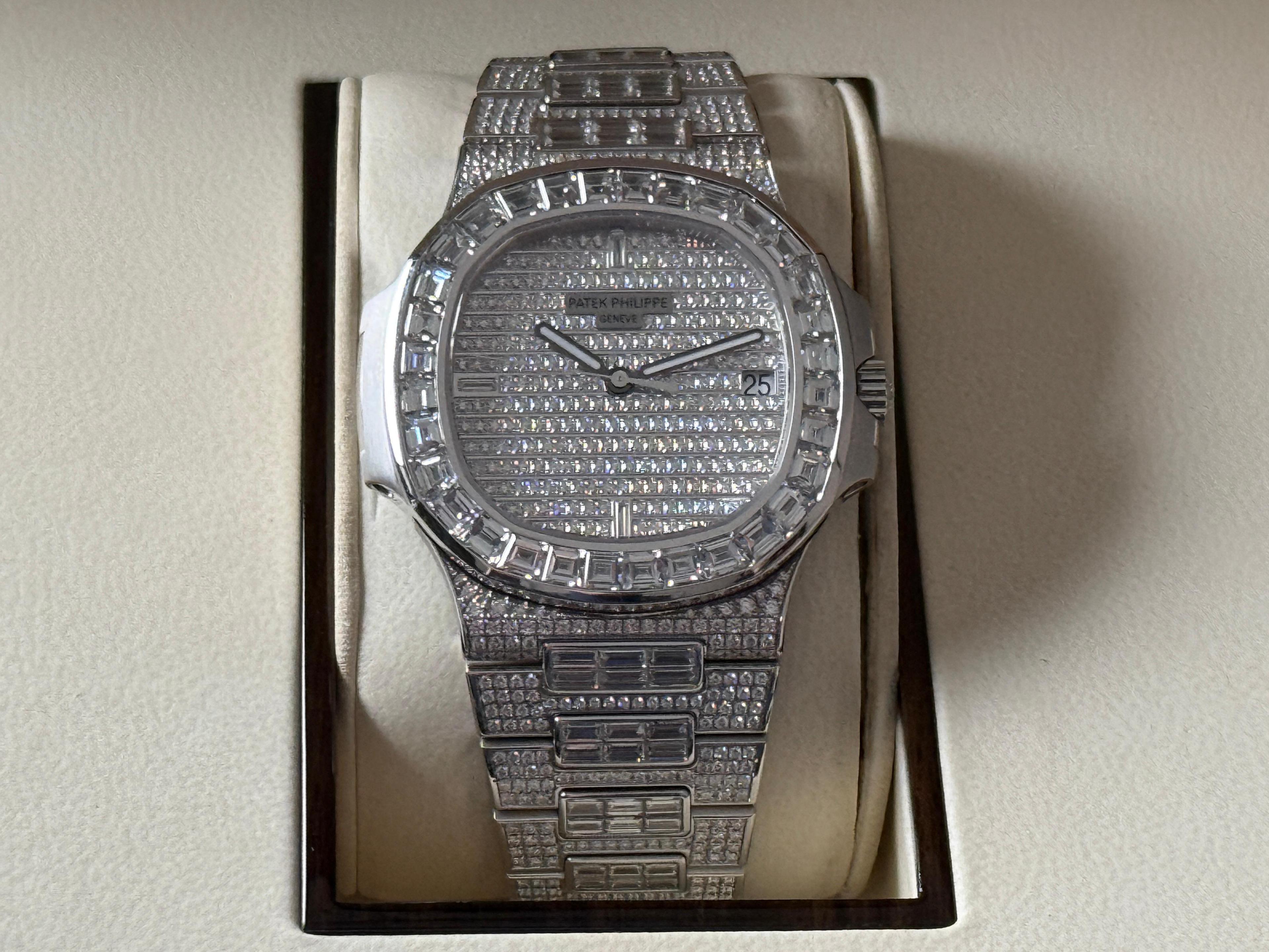 Nautilus White Gold Full Diamonds - 5719/10G-010