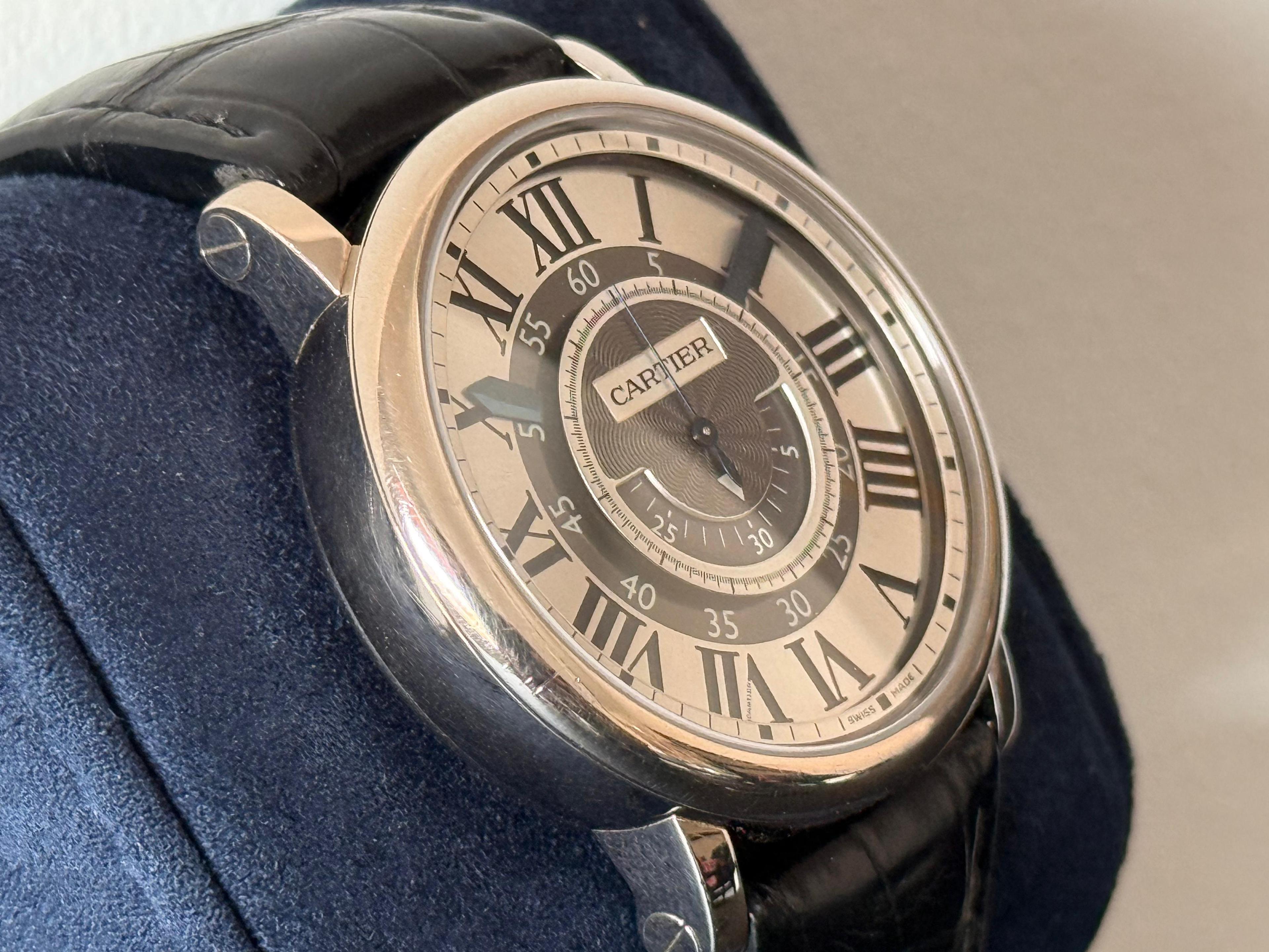 Rotonde de Cartier Central Chronograph White Gold - W1556051