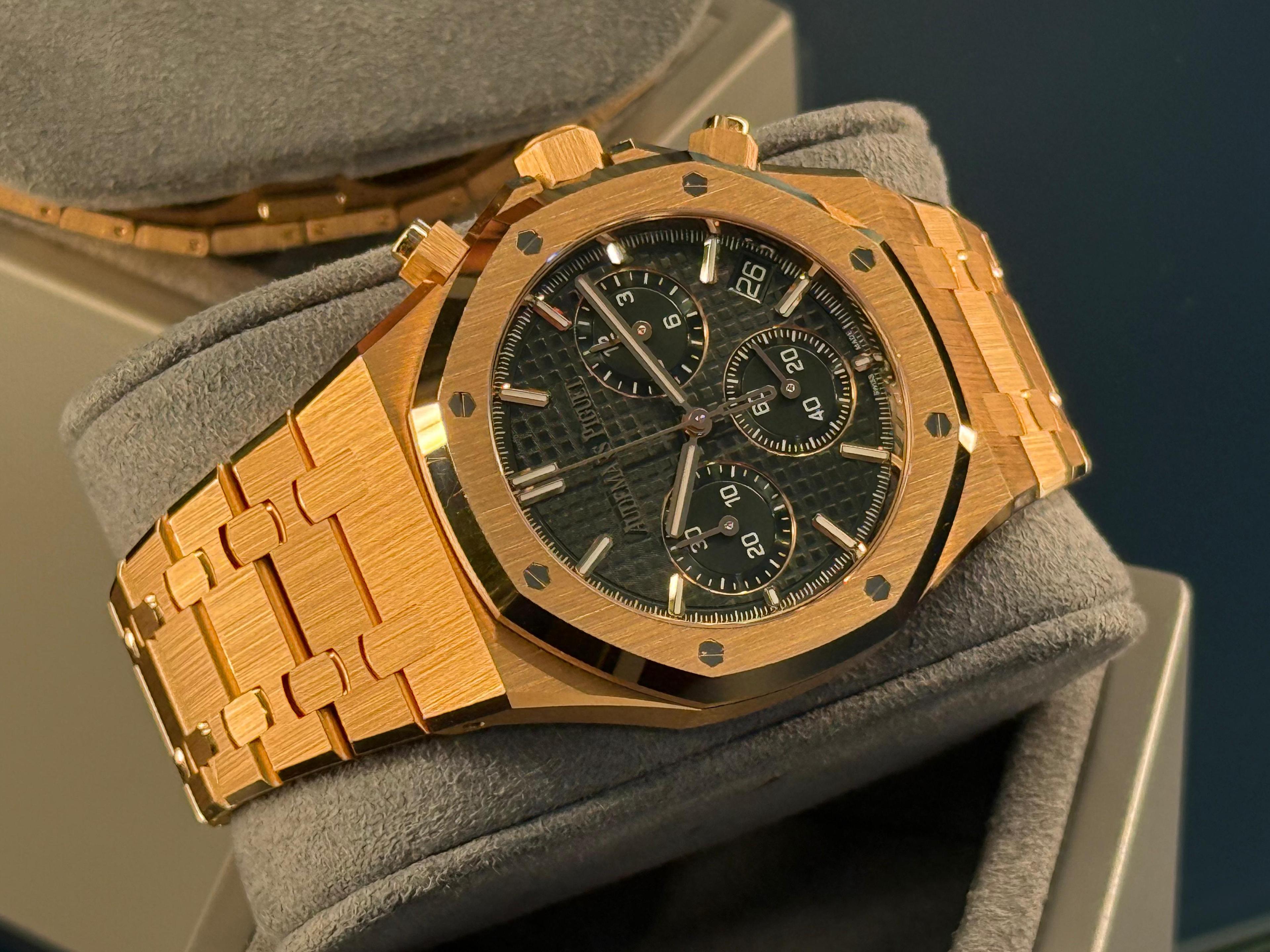 Royal Oak Chronograph Rose Gold Green Dial - 26240OR.OO.1320OR.08