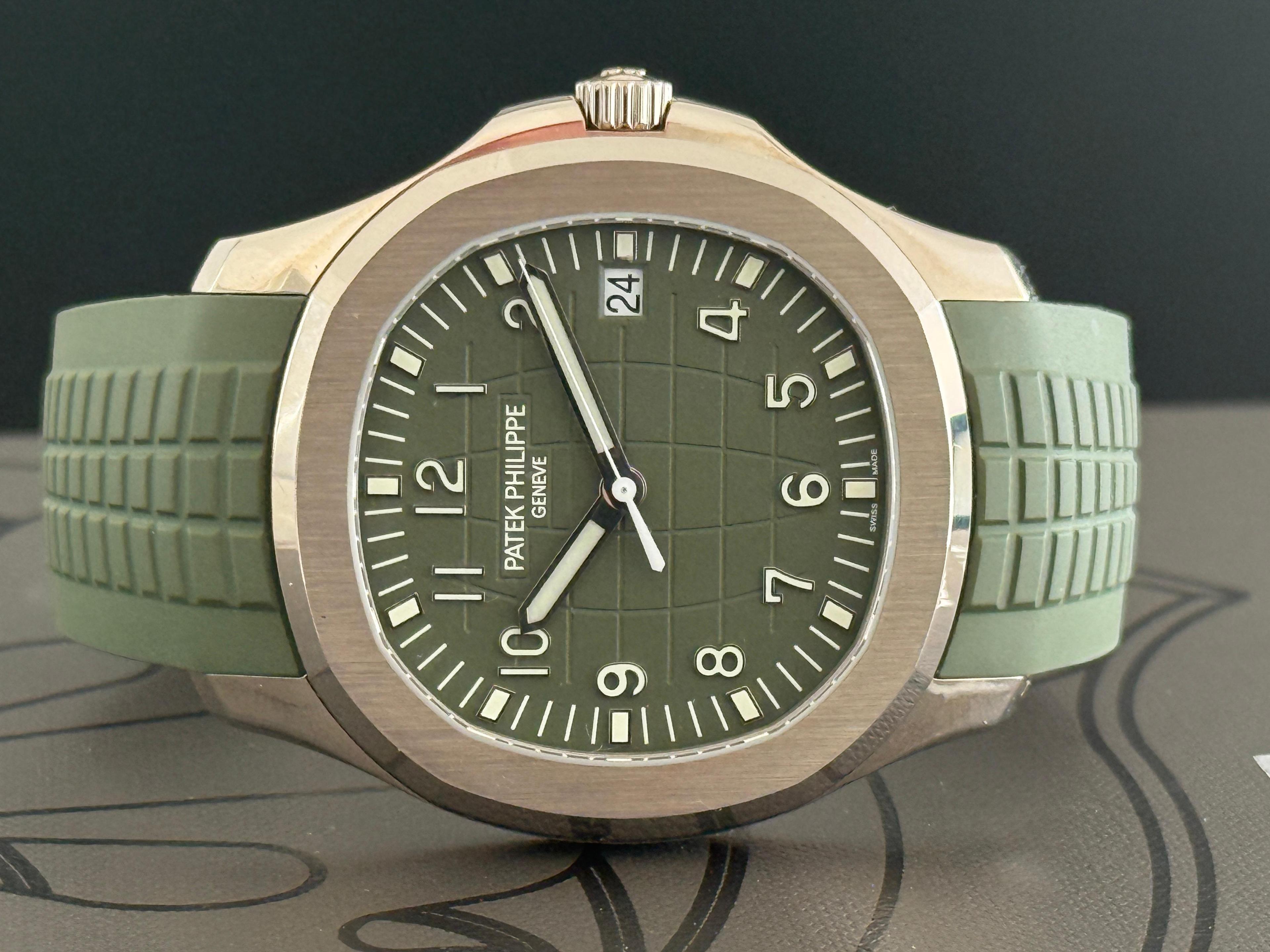 Aquanaut "Jumbo" White Gold Khaki Green - 5168G-010