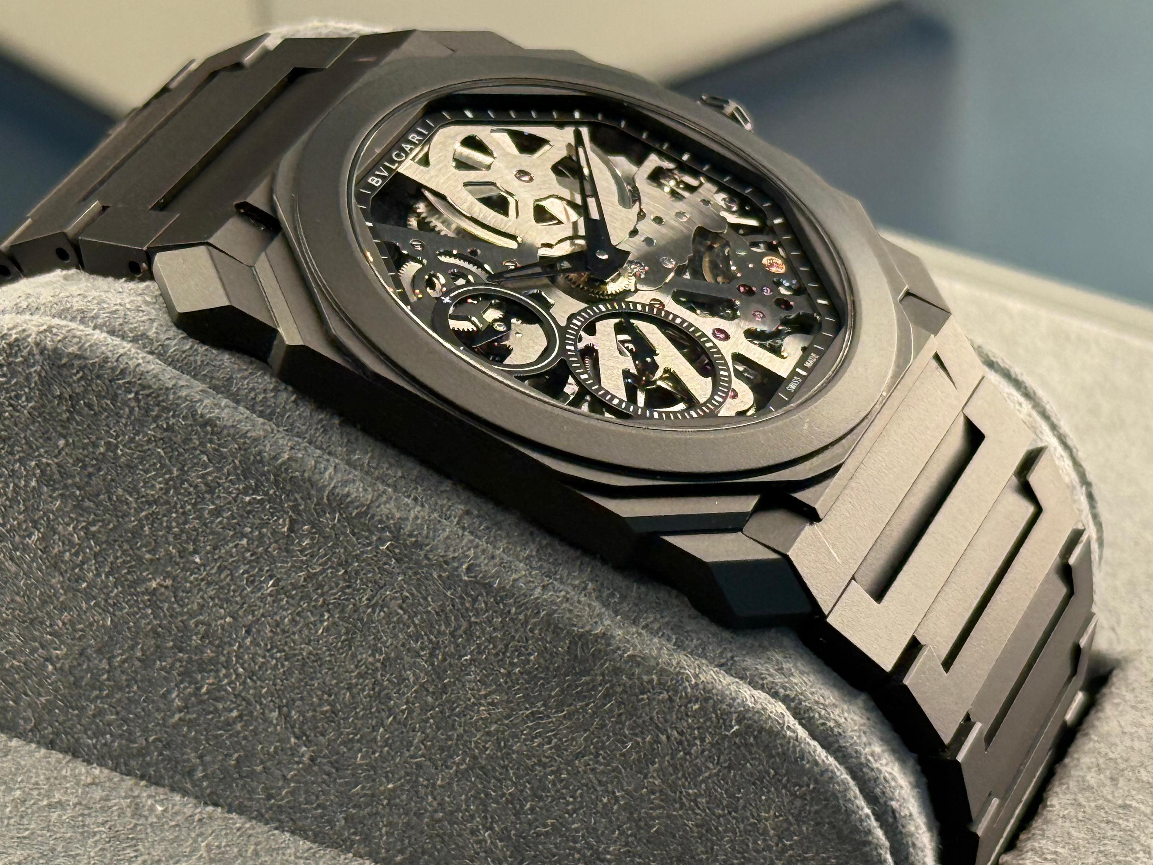 Octo Finissimo Skeleton Black Ceramic - 103126