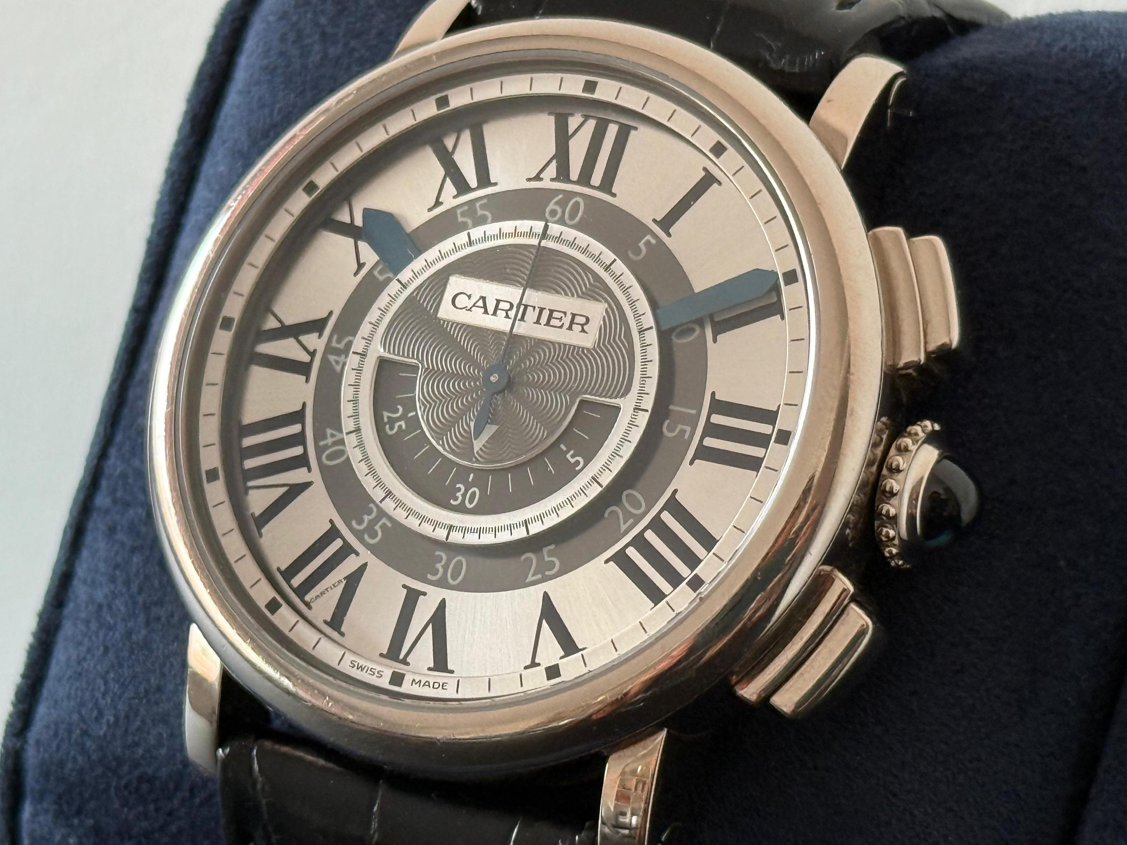 Rotonde de Cartier Central Chronograph White Gold - W1556051