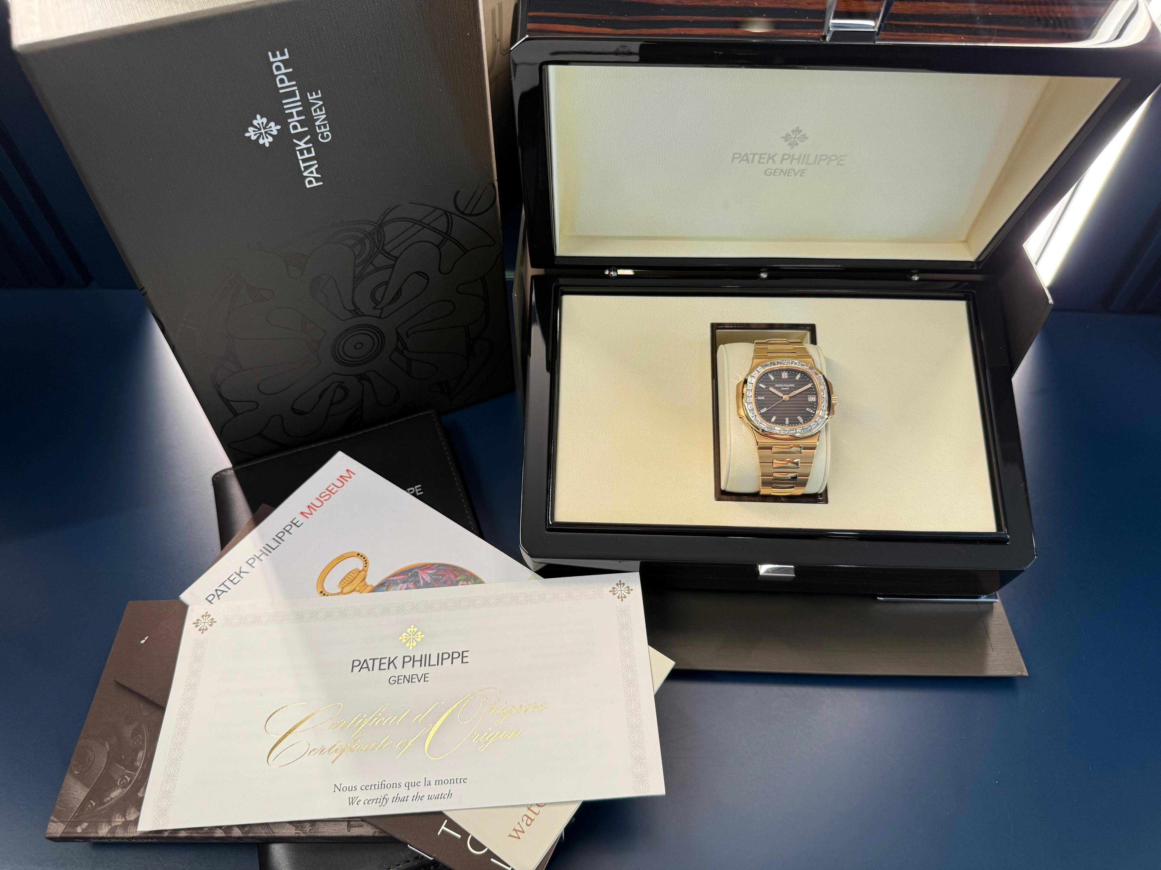 Nautilus Rose Gold Baguette Diamonds - 5723/1R-010