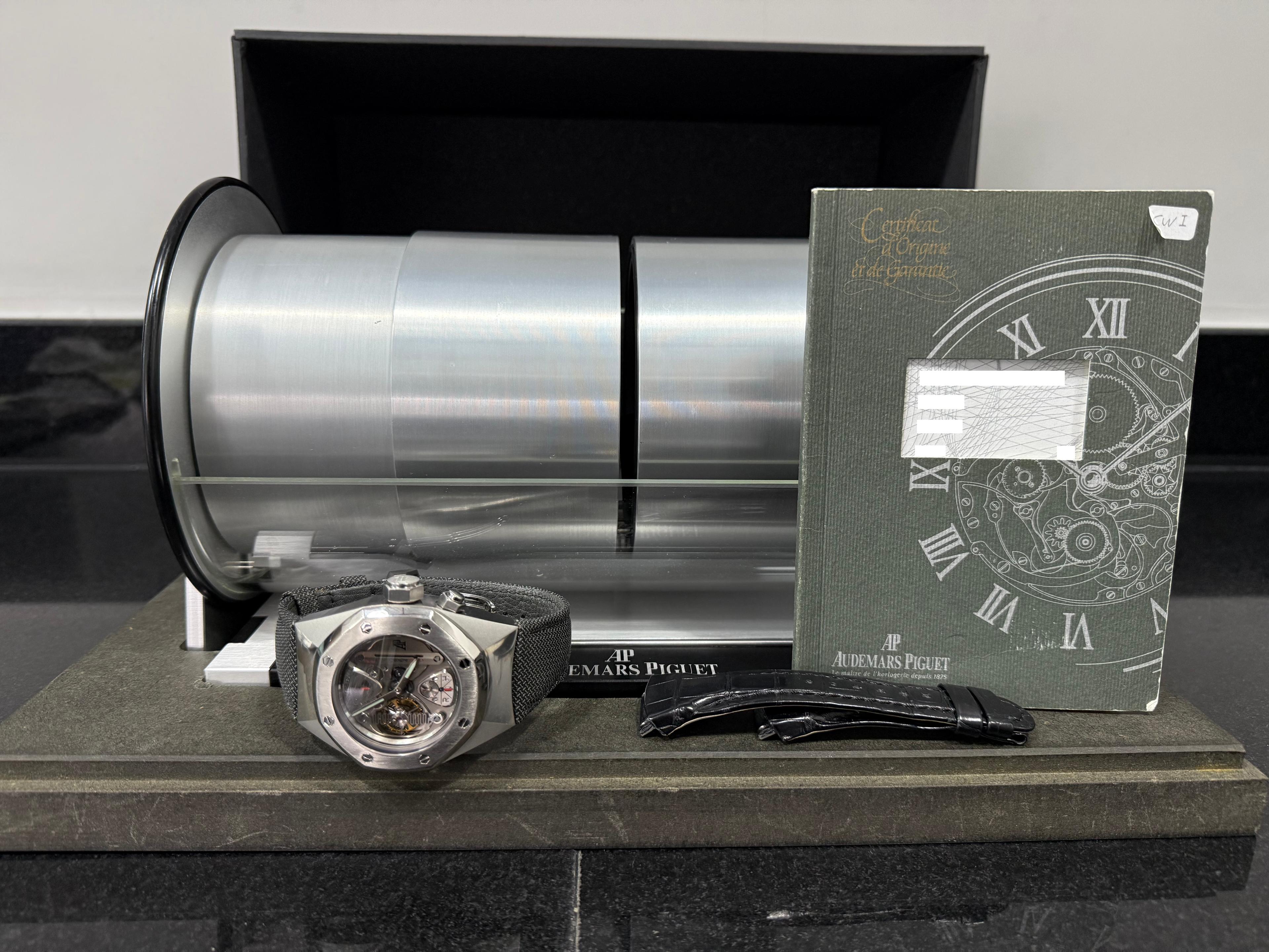Royal Oak Tourbillon Alacrite Concept CW1 Limited 150 pcs. - 25980AI.OO.D003SU.01