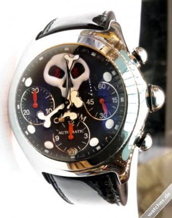 STOLEN WATCH Corum 285.140.20 watches 1