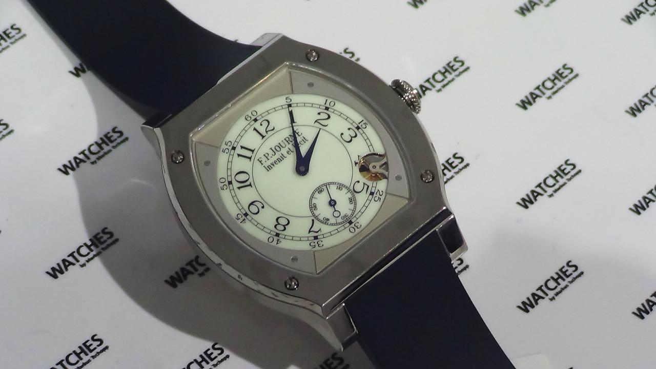 Elegante Sports Watch  F.P. Journe  watches 2