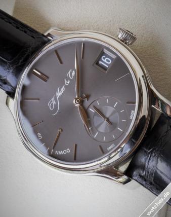 Platinum H.Moser & Cie 341.500-006 watches 3
