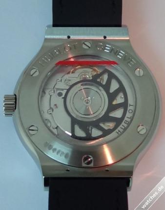 Full Pave Hublot 565.NX.9010.LR.1704 watches 2