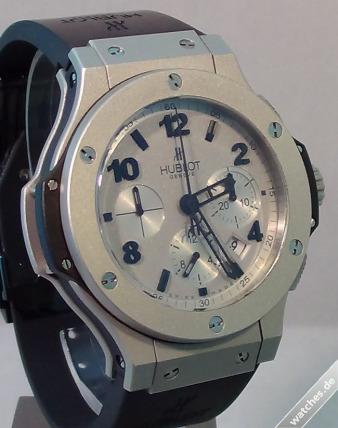 Big Bang Hublot 301.TI.450.RX watches 3