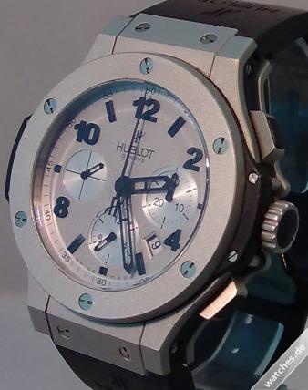 Big Bang Hublot 301.TI.450.RX watches 4