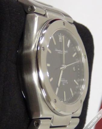 1832 Steel IWC IW1832 watches 3