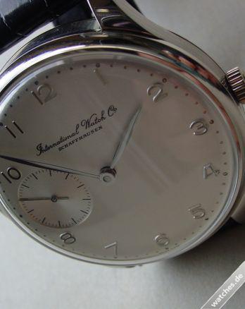 5240 IWC 5240 watches 3
