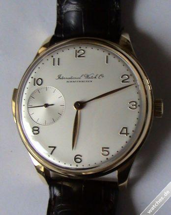 5240 yellow IWC IW5240 watches 1