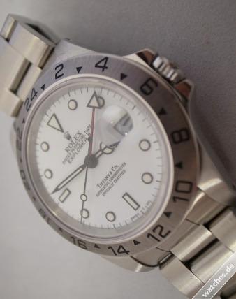 Explorer II - Tiffany Dial Rolex 16570 watches 4