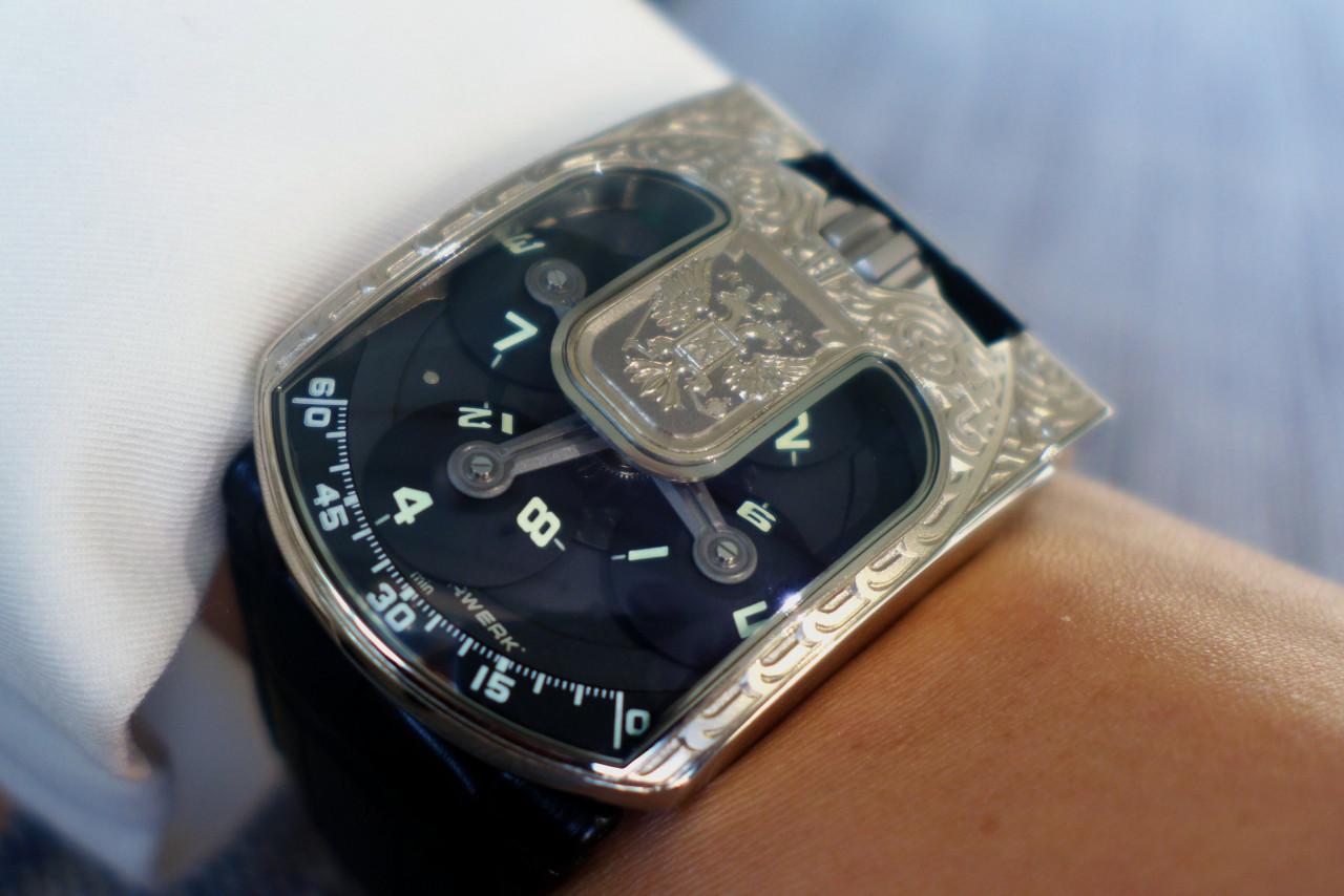 Russia - Unique Pieces URWERK UR-103 watches 1