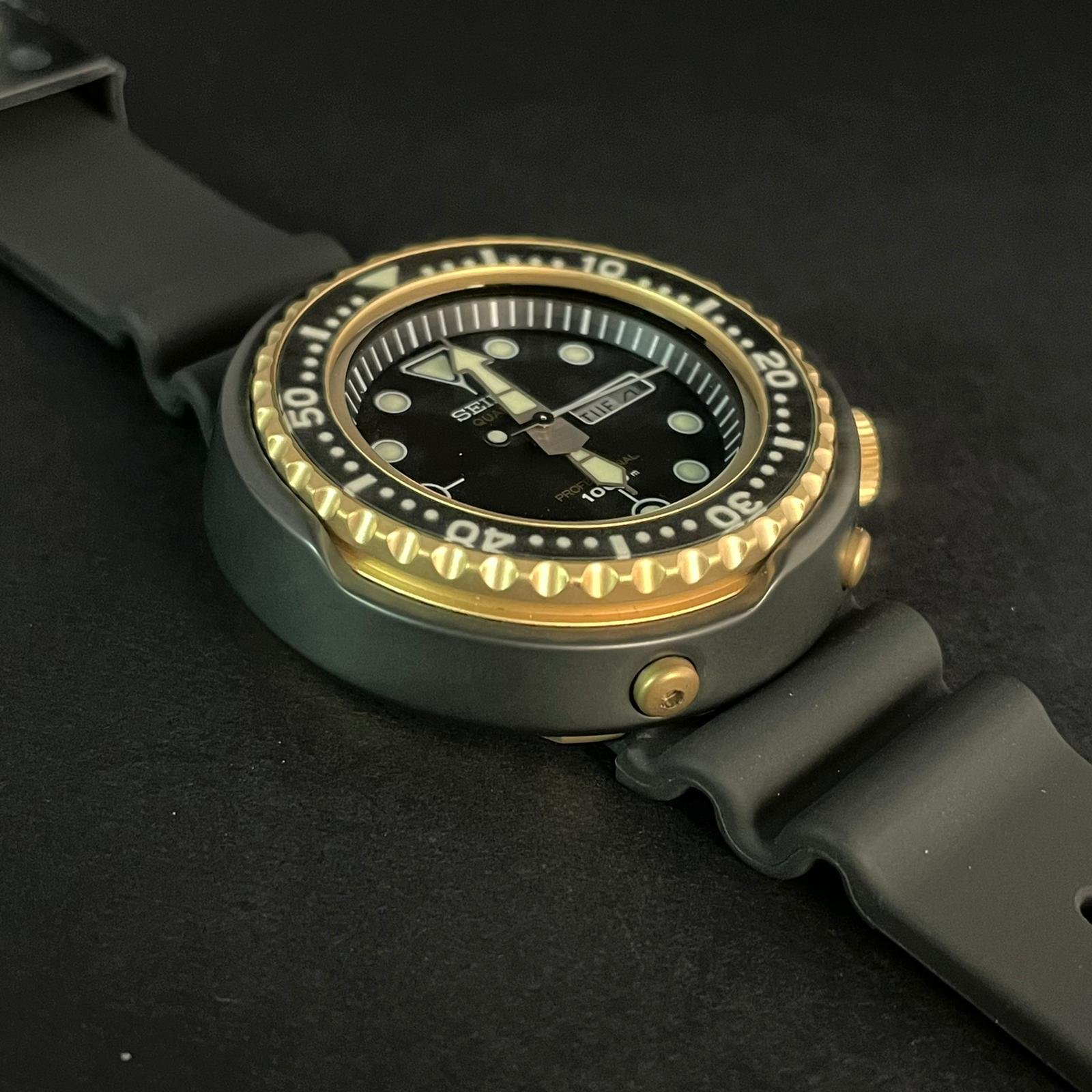 Seiko Marine Master Prospex Quartz Diver's Limited 1978 Pcs. - SBBN040 |  Luxury brand watches for sale, Monaco, Zurich, Dubai, Hong Kong