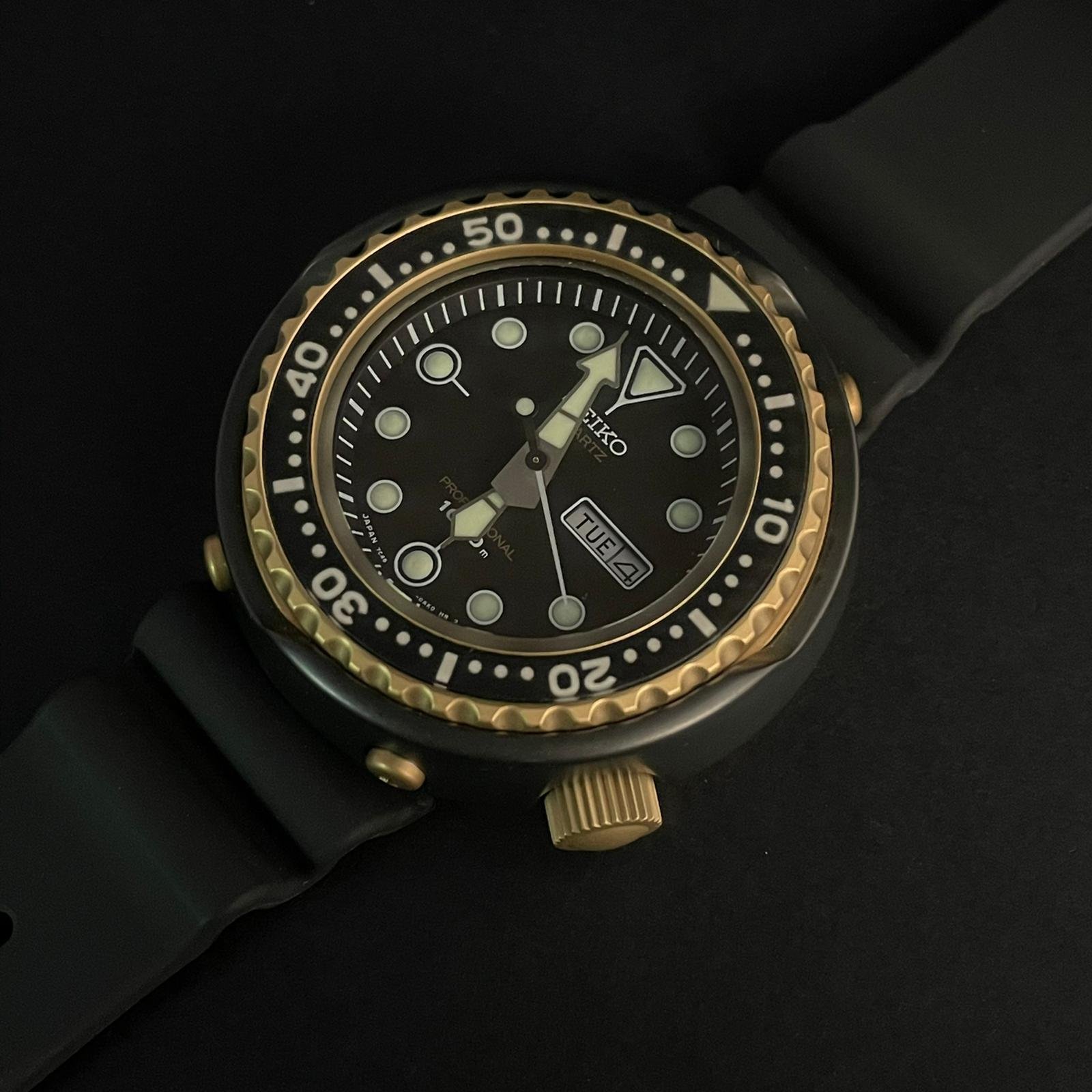 Seiko Marine Master Prospex Quartz Diver's Limited 1978 Pcs. - SBBN040 |  Luxury brand watches for sale, Monaco, Zurich, Dubai, Hong Kong